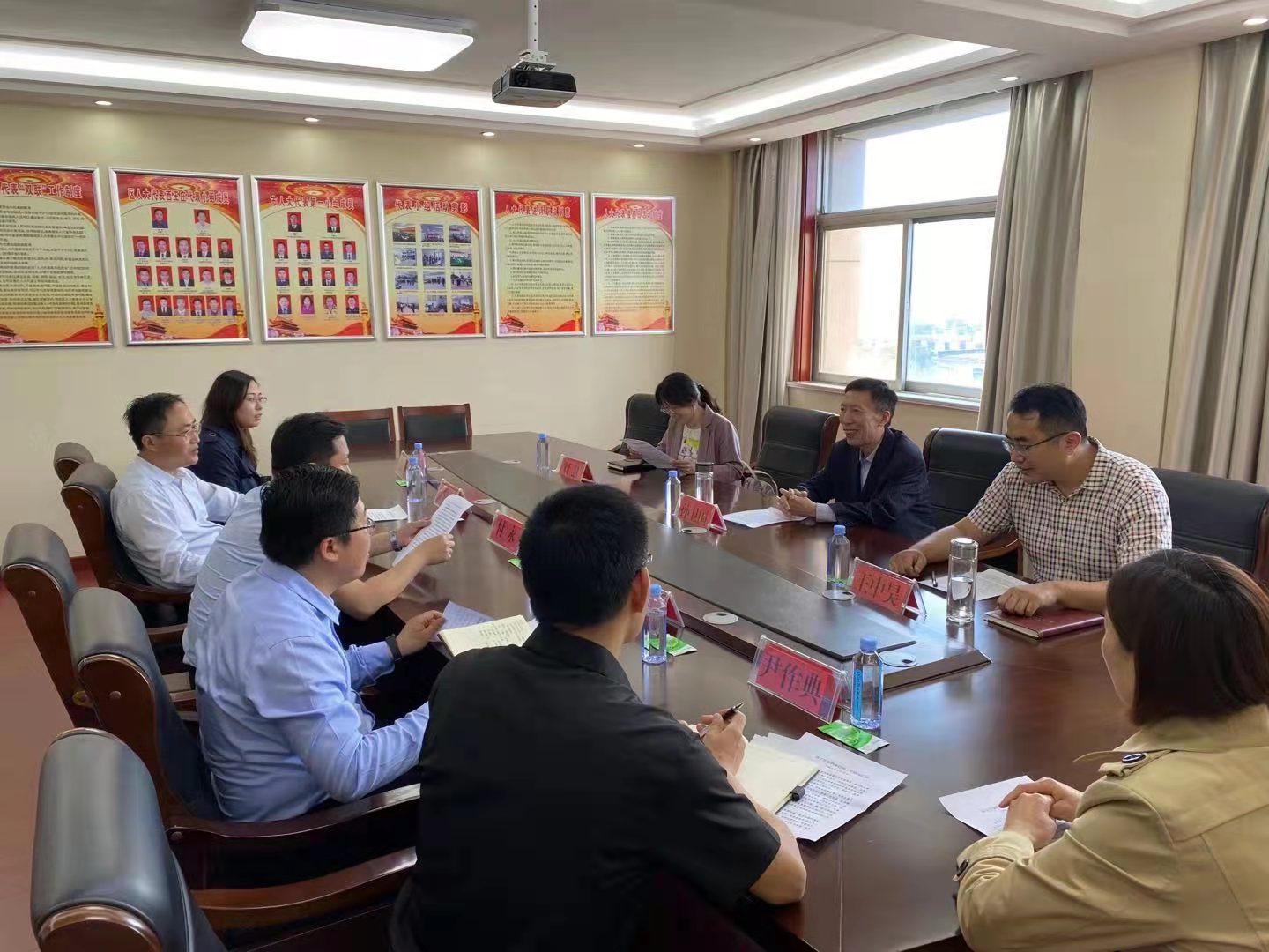 发挥档案作用 助推“双十镇”建设